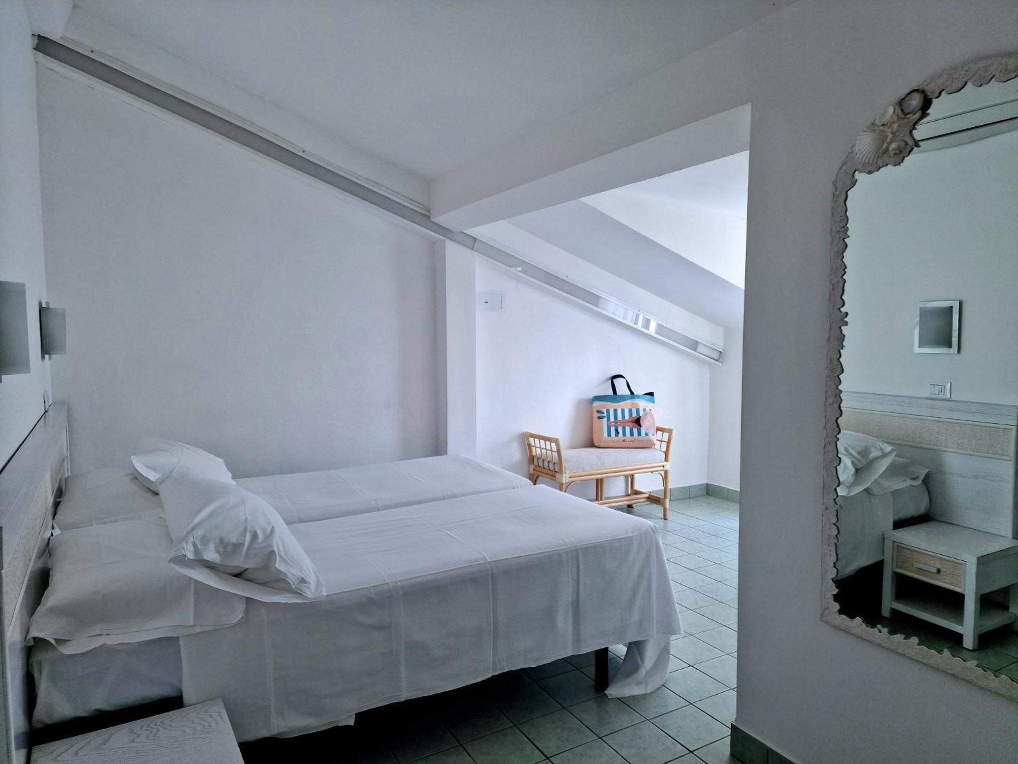 Luxor Beach Boutique Hotel กัตตอลิกา ภายนอก รูปภาพ